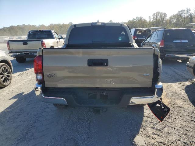 Photo 5 VIN: 5TFCZ5AN5JX157624 - TOYOTA TACOMA DOU 