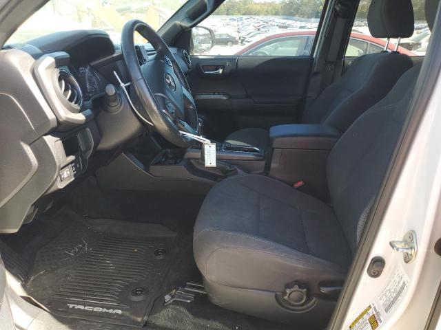 Photo 6 VIN: 5TFCZ5AN5JX160930 - TOYOTA TACOMA DOU 