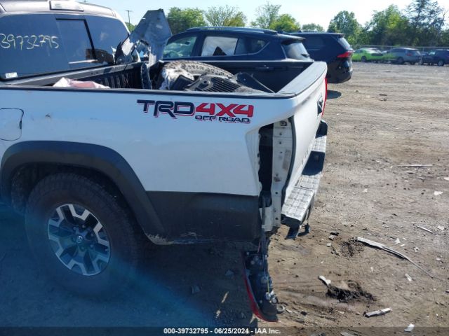 Photo 5 VIN: 5TFCZ5AN5KX174344 - TOYOTA TACOMA 