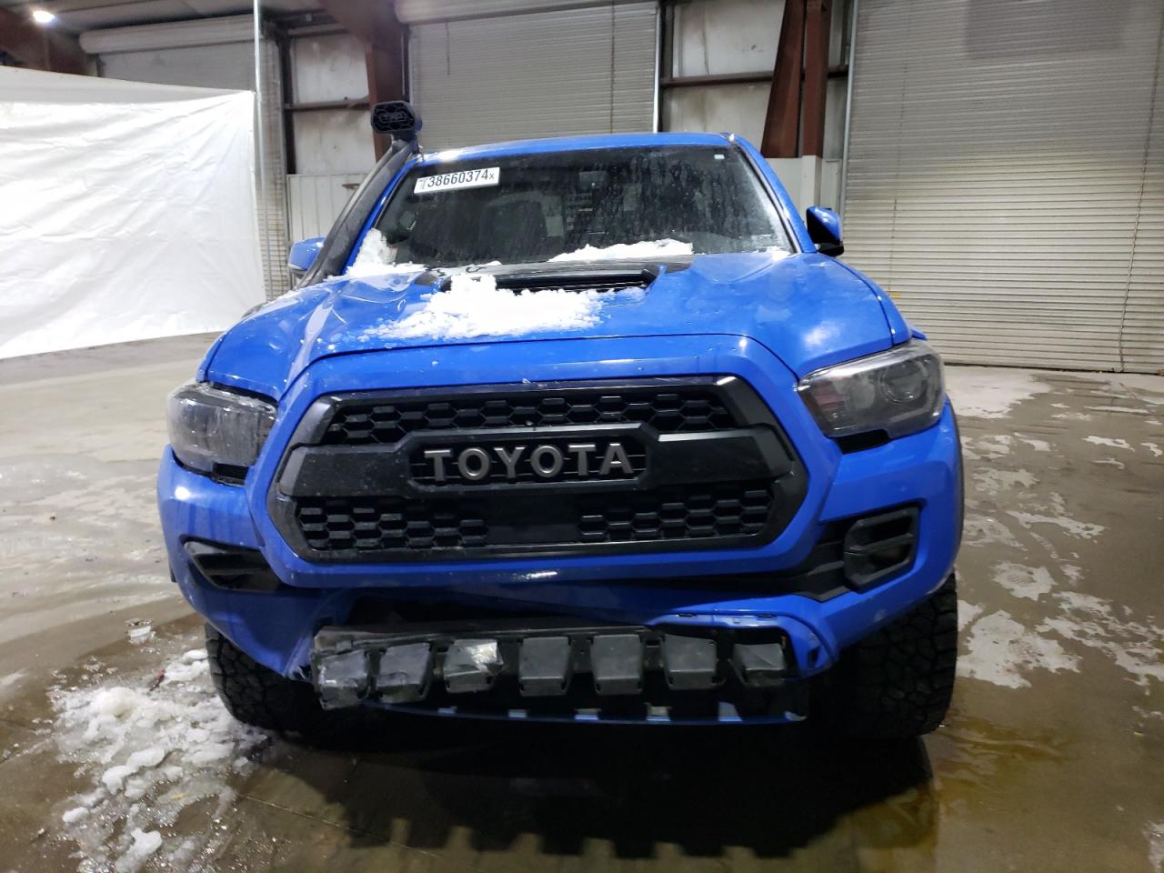 Photo 4 VIN: 5TFCZ5AN5KX188020 - TOYOTA TACOMA 