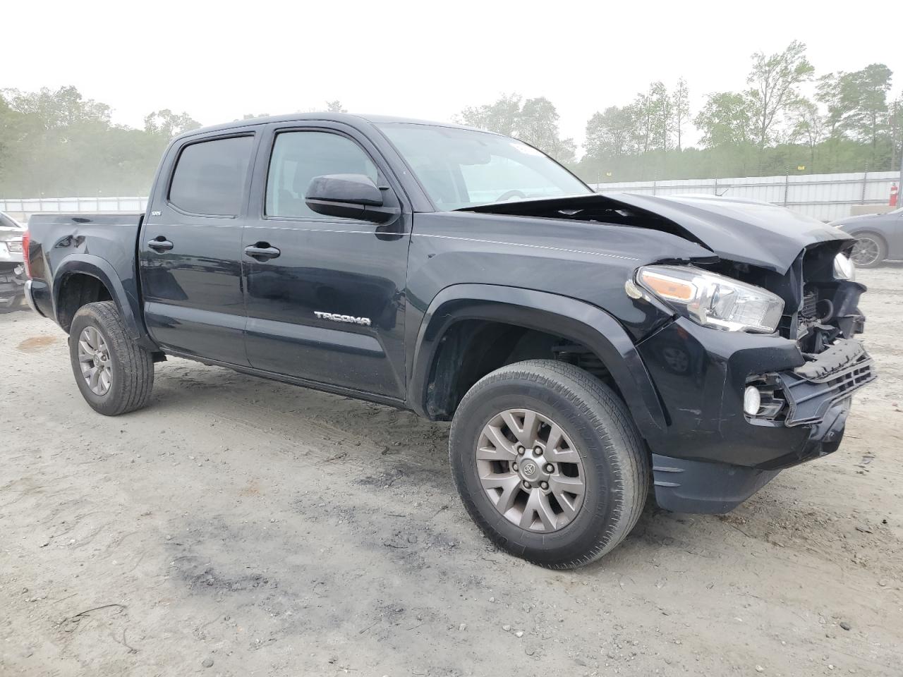 Photo 3 VIN: 5TFCZ5AN6GX031393 - TOYOTA TACOMA 