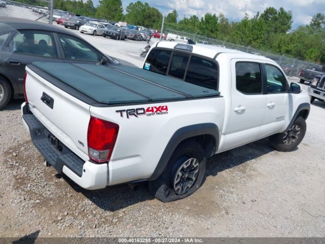 Photo 3 VIN: 5TFCZ5AN6GX045021 - TOYOTA TACOMA 