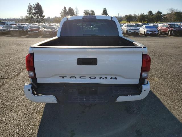 Photo 5 VIN: 5TFCZ5AN6HX060376 - TOYOTA TACOMA DOU 