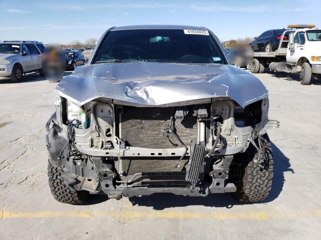 Photo 4 VIN: 5TFCZ5AN6HX070678 - TOYOTA TACOMA DOU 