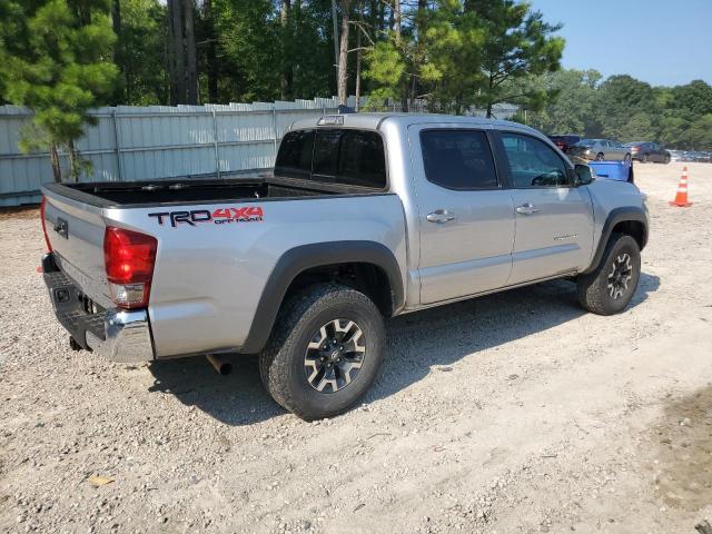 Photo 2 VIN: 5TFCZ5AN6HX119975 - TOYOTA TACOMA 