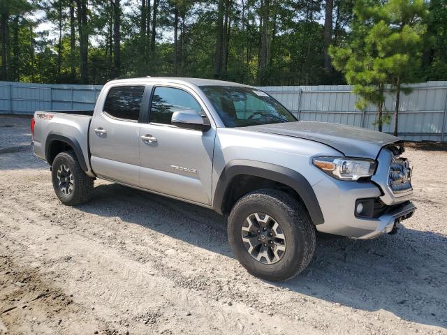 Photo 3 VIN: 5TFCZ5AN6HX119975 - TOYOTA TACOMA 