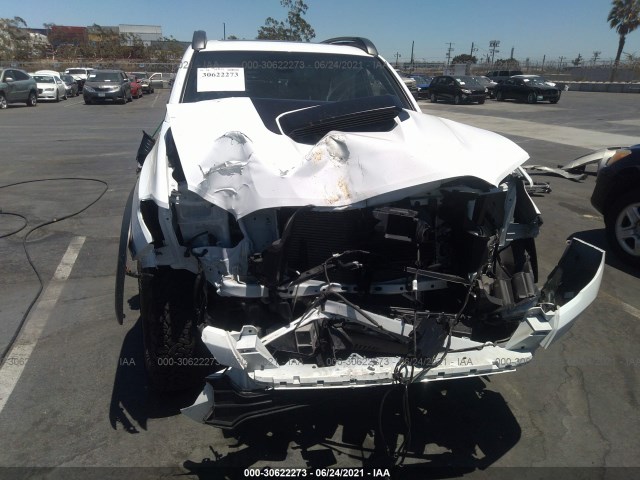 Photo 5 VIN: 5TFCZ5AN6KX186860 - TOYOTA TACOMA 4WD 