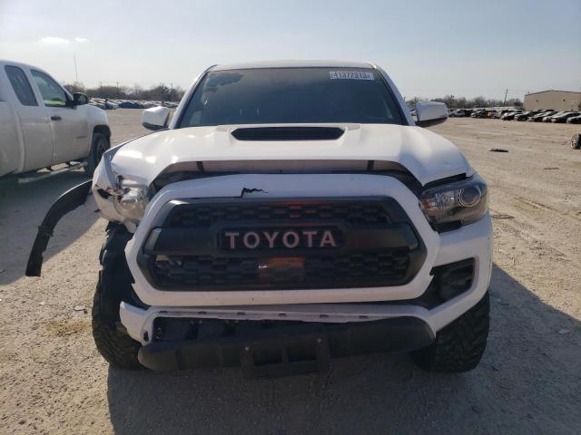 Photo 4 VIN: 5TFCZ5AN6KX206766 - TOYOTA TACOMA DOU 