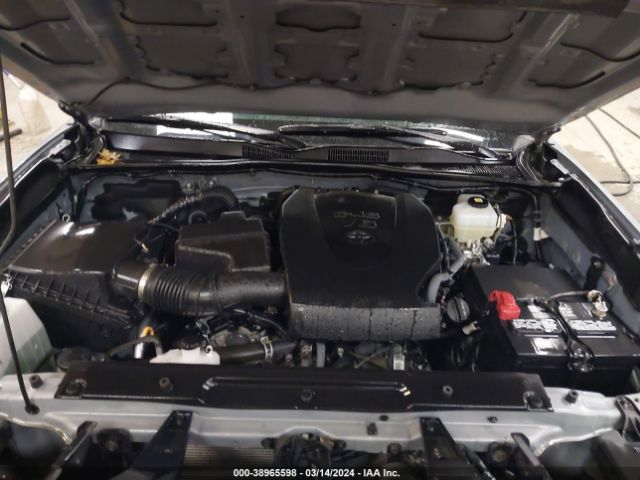 Photo 9 VIN: 5TFCZ5AN6MX257543 - TOYOTA TACOMA 