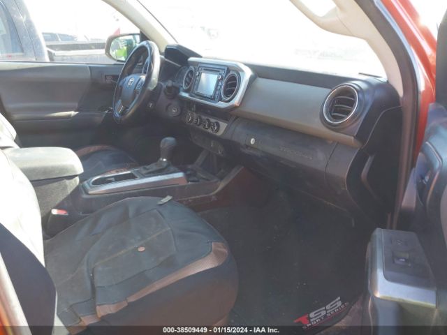 Photo 4 VIN: 5TFCZ5AN7GX025828 - TOYOTA TACOMA 