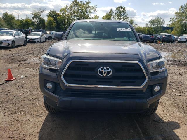 Photo 4 VIN: 5TFCZ5AN7GX028132 - TOYOTA TACOMA DOU 