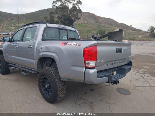 Photo 2 VIN: 5TFCZ5AN7HX064825 - TOYOTA TACOMA 