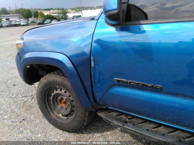 Photo 5 VIN: 5TFCZ5AN7HX093693 - TOYOTA TACOMA 