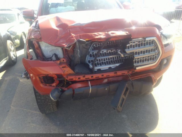 Photo 5 VIN: 5TFCZ5AN7HX114087 - TOYOTA TACOMA 