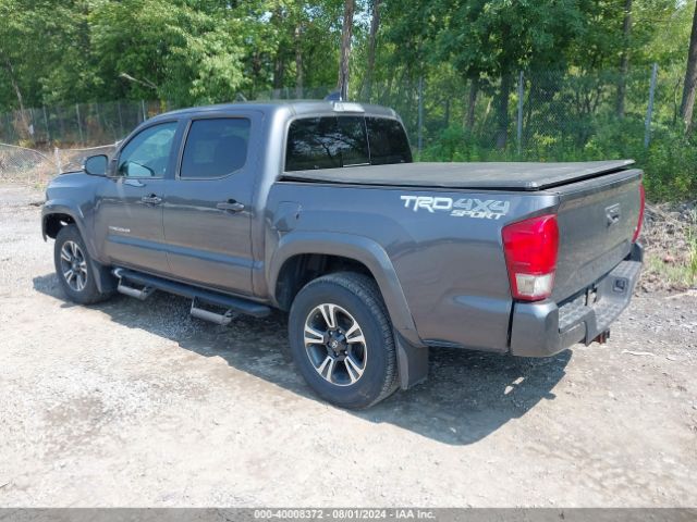 Photo 2 VIN: 5TFCZ5AN7HX115806 - TOYOTA TACOMA 