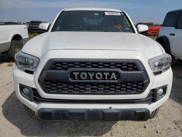 Photo 4 VIN: 5TFCZ5AN7HX119189 - TOYOTA TACOMA DOU 