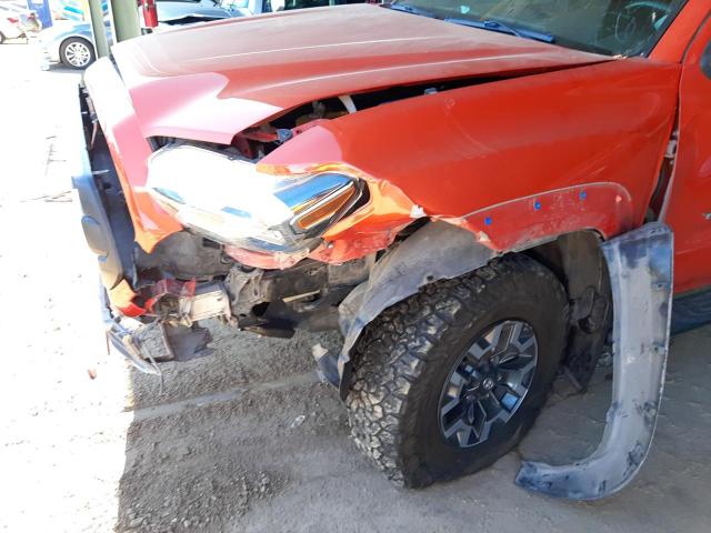 Photo 8 VIN: 5TFCZ5AN7JX123331 - TOYOTA TACOMA DOU 