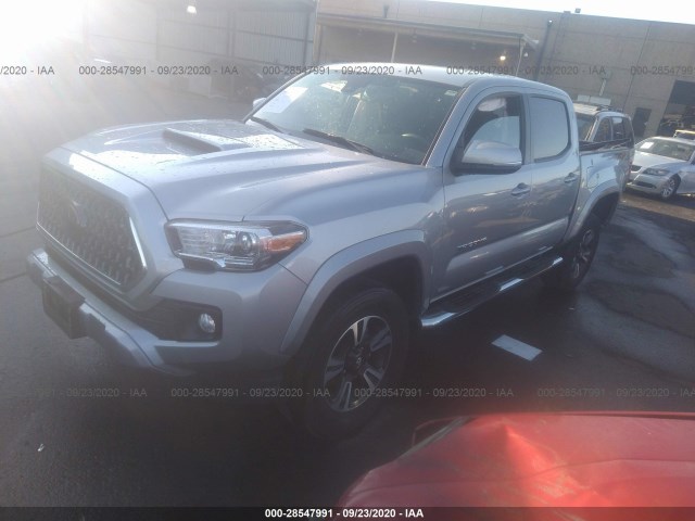 Photo 1 VIN: 5TFCZ5AN7JX125919 - TOYOTA TACOMA 