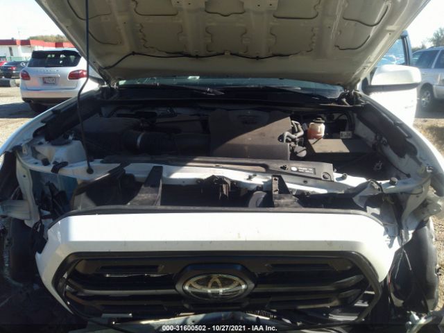 Photo 9 VIN: 5TFCZ5AN7JX149542 - TOYOTA TACOMA 