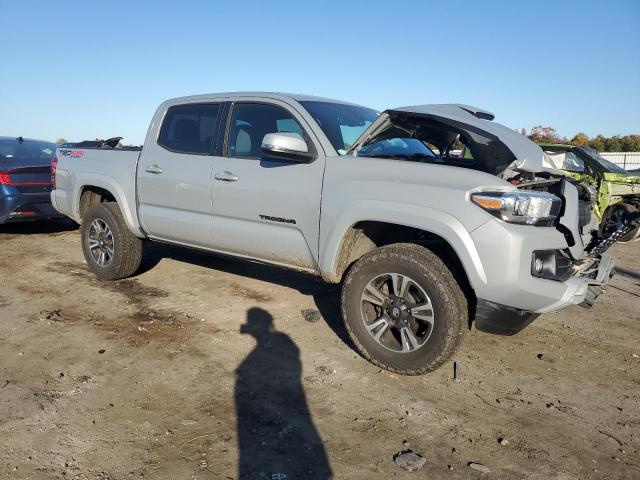 Photo 3 VIN: 5TFCZ5AN7KX173194 - TOYOTA TACOMA DOU 