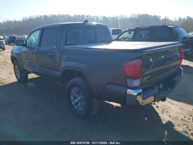 Photo 2 VIN: 5TFCZ5AN7KX185572 - TOYOTA TACOMA 