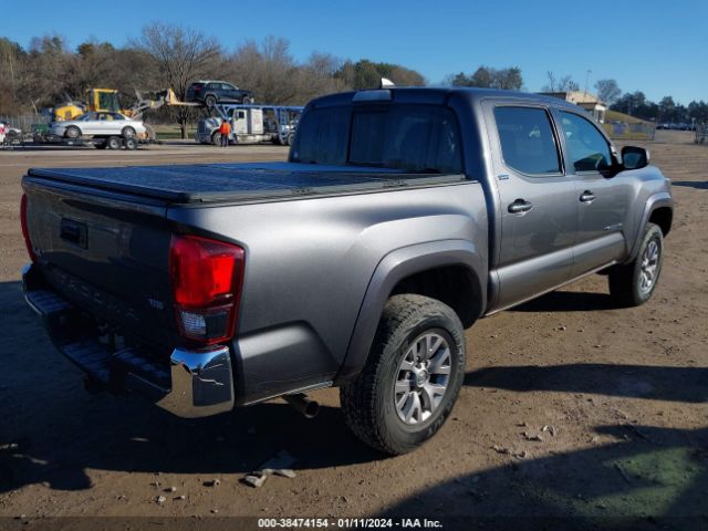 Photo 3 VIN: 5TFCZ5AN7KX185572 - TOYOTA TACOMA 