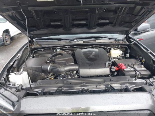 Photo 9 VIN: 5TFCZ5AN7MX262749 - TOYOTA TACOMA 4WD 