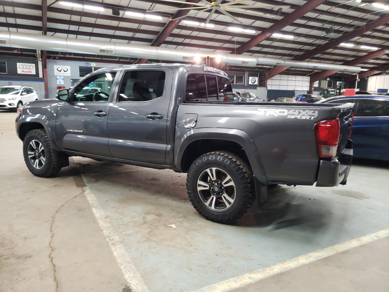 Photo 1 VIN: 5TFCZ5AN8GX004003 - TOYOTA TACOMA 