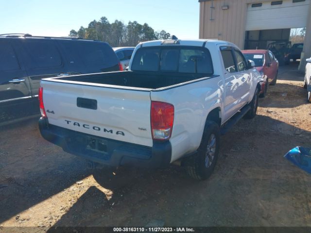 Photo 3 VIN: 5TFCZ5AN8GX022470 - TOYOTA TACOMA 