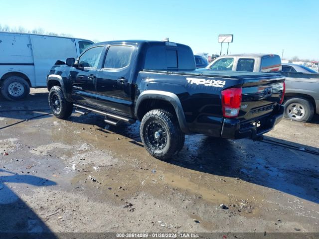 Photo 2 VIN: 5TFCZ5AN8HX064719 - TOYOTA TACOMA 