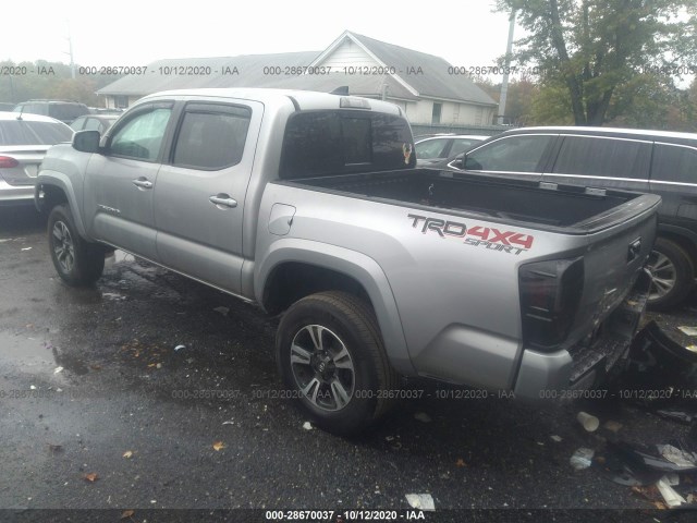 Photo 2 VIN: 5TFCZ5AN8HX088891 - TOYOTA TACOMA 