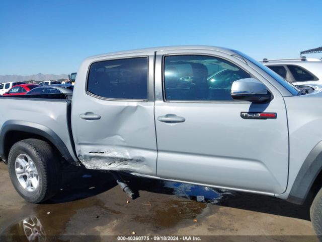 Photo 5 VIN: 5TFCZ5AN8HX102949 - TOYOTA TACOMA 