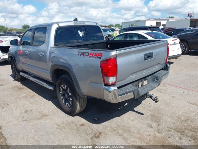 Photo 2 VIN: 5TFCZ5AN8HX113661 - TOYOTA TACOMA 