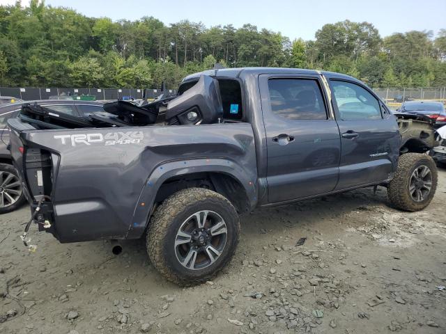 Photo 2 VIN: 5TFCZ5AN8JX135732 - TOYOTA TACOMA DOU 