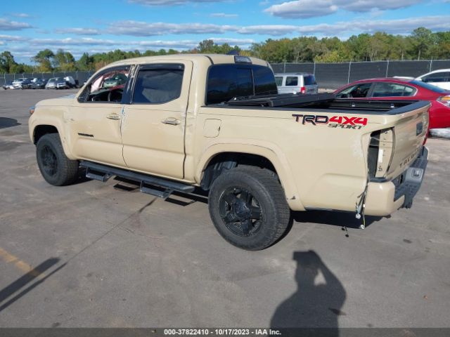 Photo 2 VIN: 5TFCZ5AN8JX145810 - TOYOTA TACOMA 