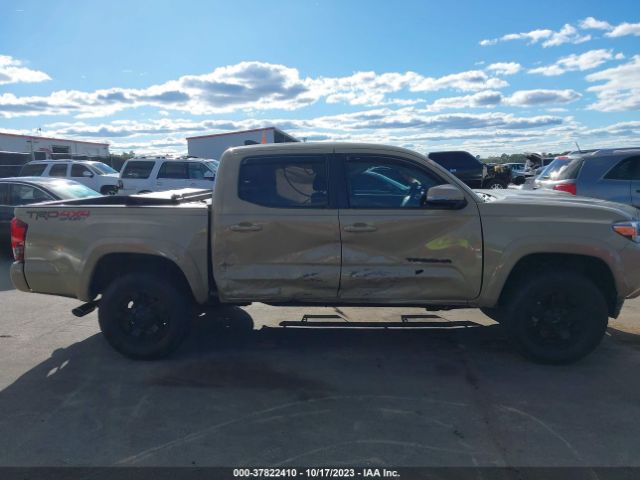 Photo 5 VIN: 5TFCZ5AN8JX145810 - TOYOTA TACOMA 