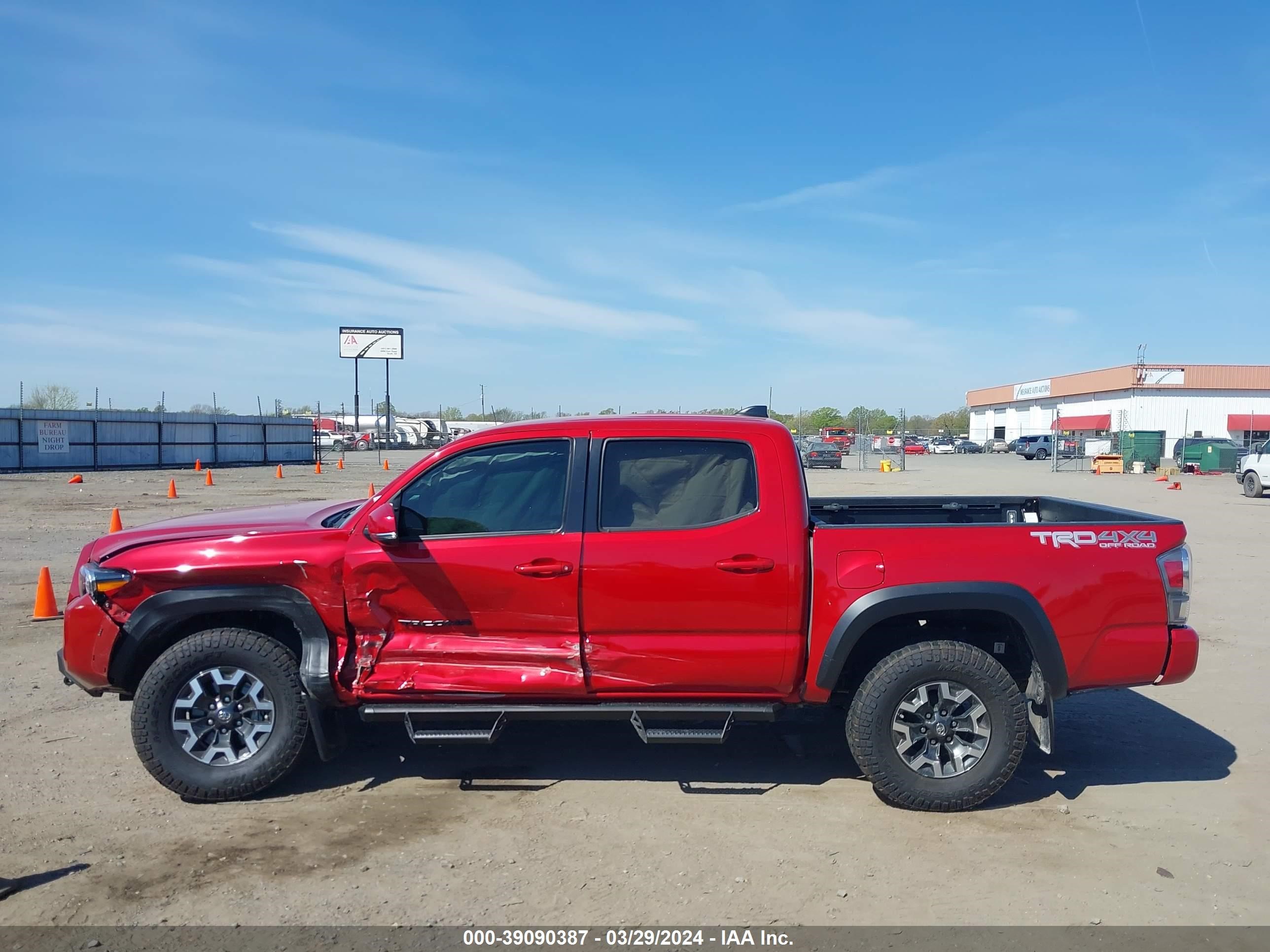 Photo 13 VIN: 5TFCZ5AN8MX254613 - TOYOTA TACOMA 