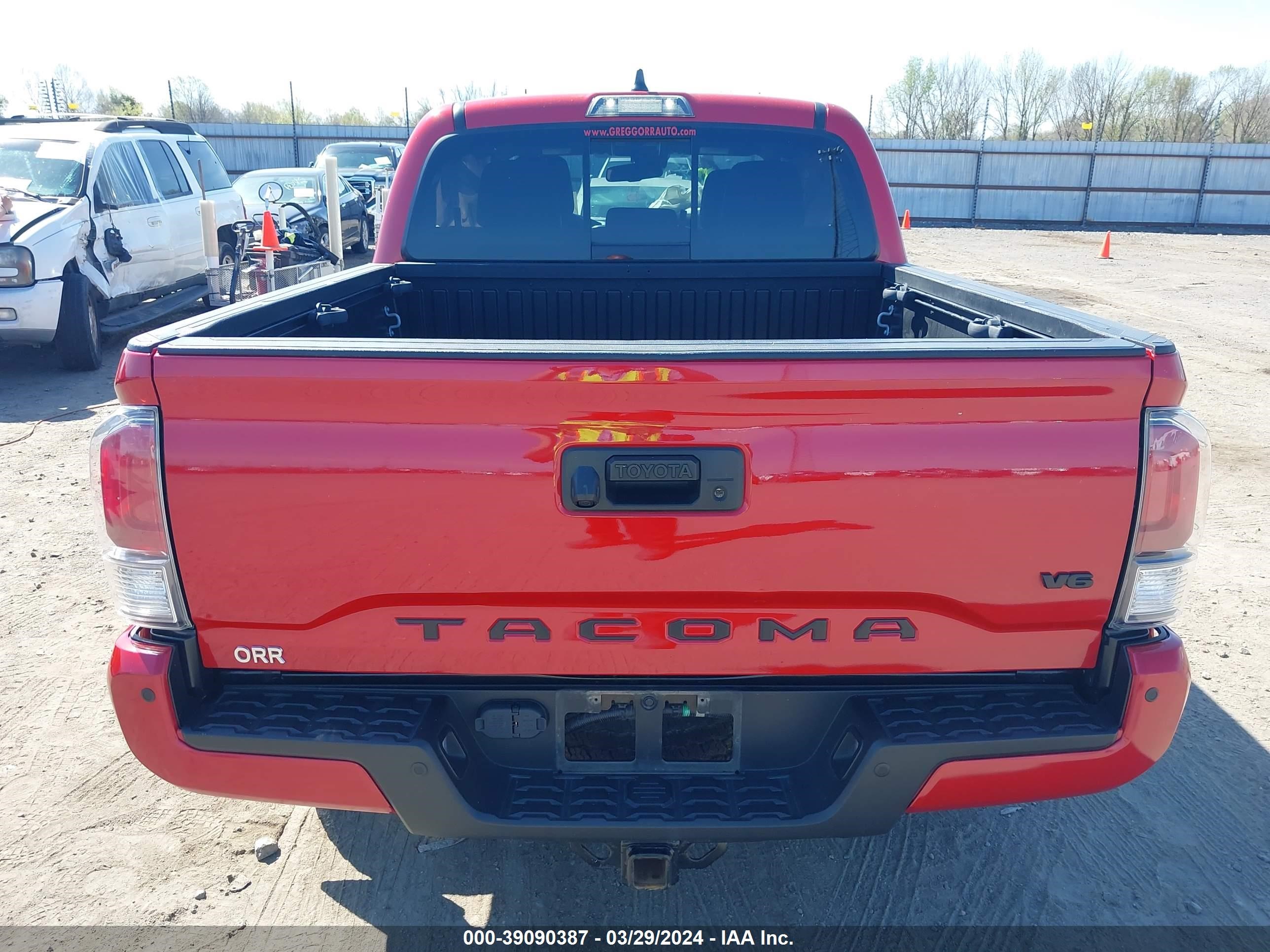 Photo 15 VIN: 5TFCZ5AN8MX254613 - TOYOTA TACOMA 