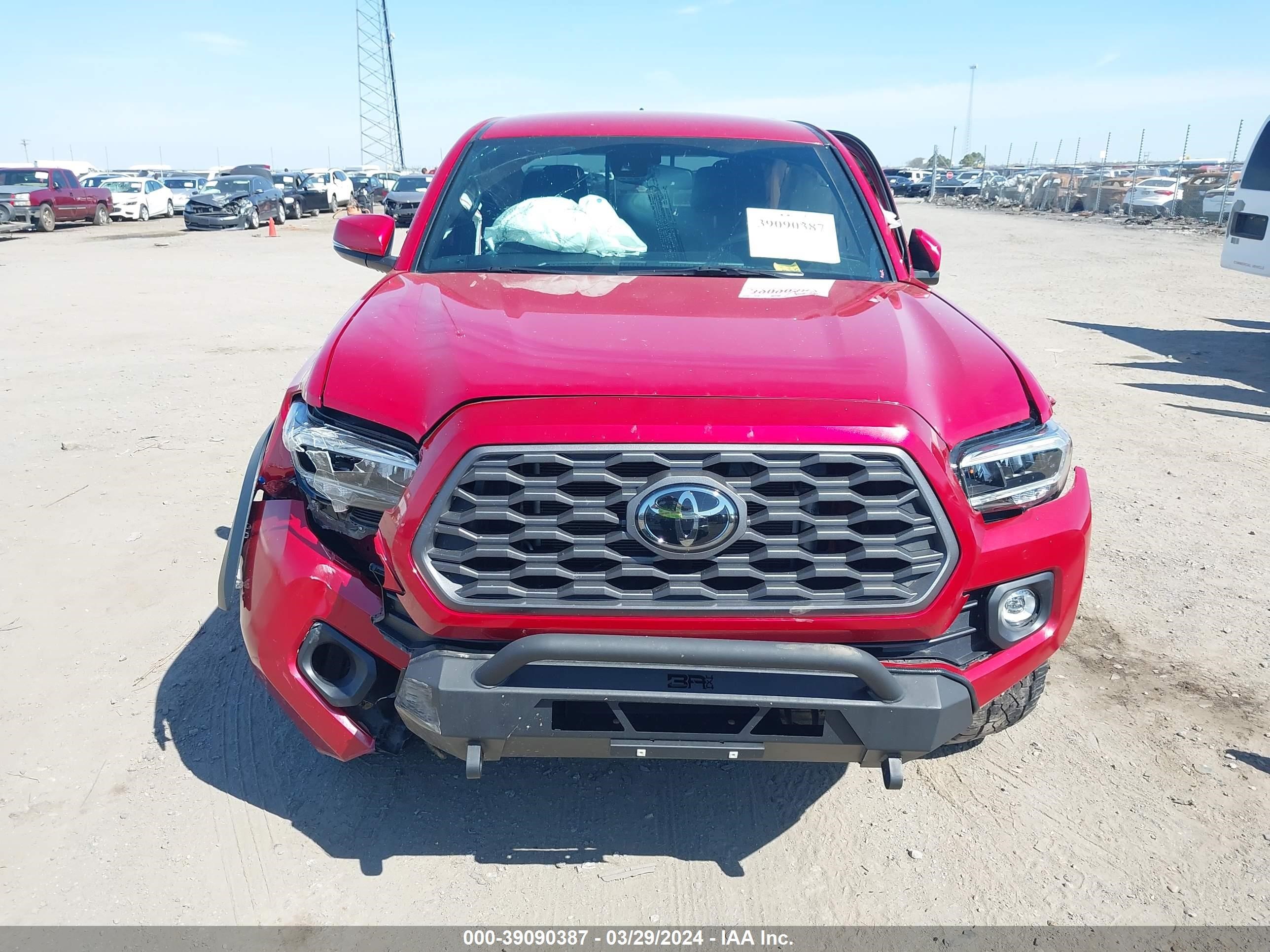 Photo 16 VIN: 5TFCZ5AN8MX254613 - TOYOTA TACOMA 