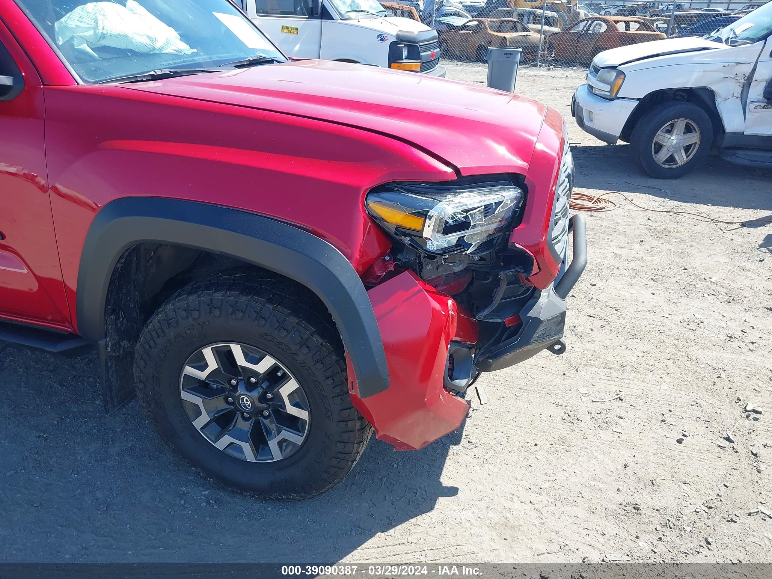 Photo 17 VIN: 5TFCZ5AN8MX254613 - TOYOTA TACOMA 