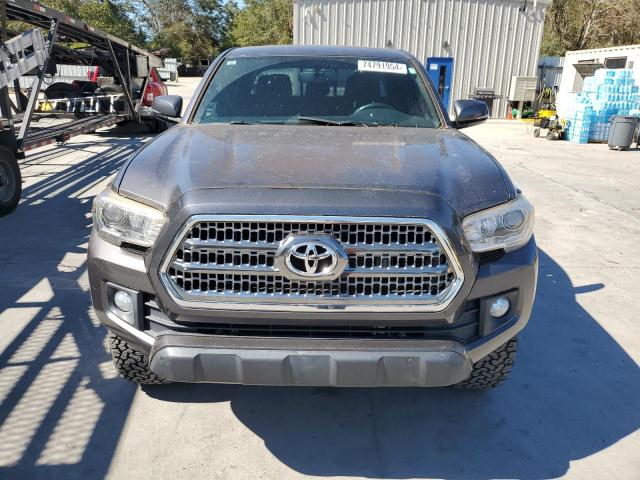 Photo 4 VIN: 5TFCZ5AN9GX027774 - TOYOTA TACOMA DOU 