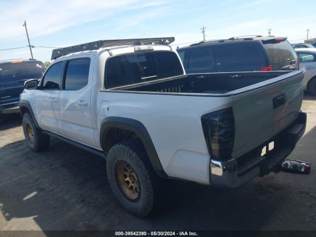 Photo 2 VIN: 5TFCZ5AN9HX101325 - TOYOTA TACOMA 