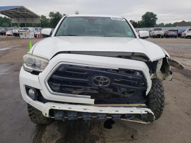 Photo 4 VIN: 5TFCZ5AN9JX146206 - TOYOTA TACOMA DOU 