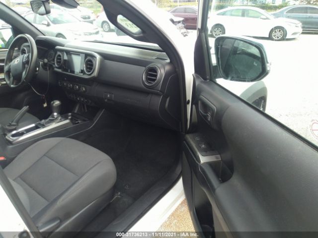 Photo 4 VIN: 5TFCZ5AN9KX186528 - TOYOTA TACOMA 4WD 