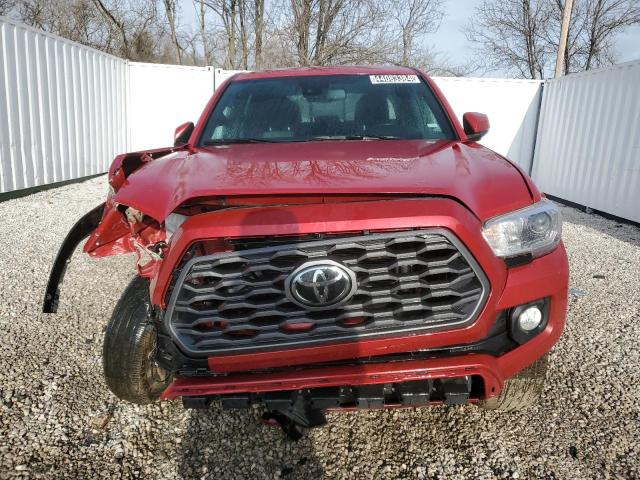 Photo 4 VIN: 5TFCZ5AN9MX270562 - TOYOTA TACOMA 