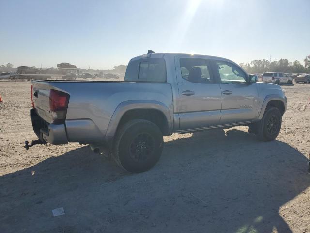 Photo 2 VIN: 5TFCZ5AN9MX282596 - TOYOTA TACOMA DOU 