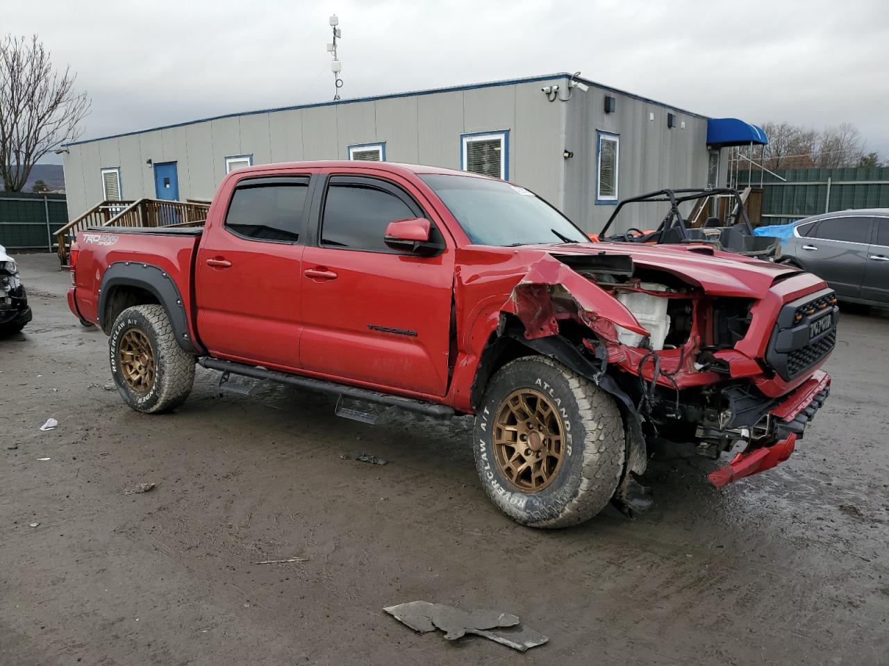 Photo 3 VIN: 5TFCZ5ANXGX006349 - TOYOTA TACOMA 