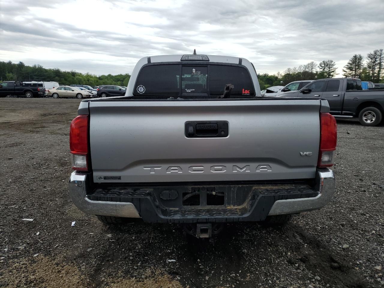 Photo 5 VIN: 5TFCZ5ANXGX041599 - TOYOTA TACOMA 