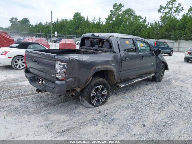 Photo 3 VIN: 5TFCZ5ANXHX064012 - TOYOTA TACOMA 