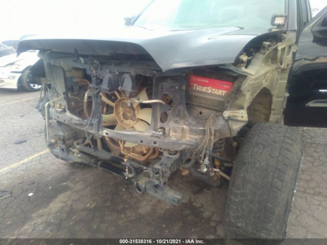 Photo 5 VIN: 5TFCZ5ANXJX134999 - TOYOTA TACOMA 